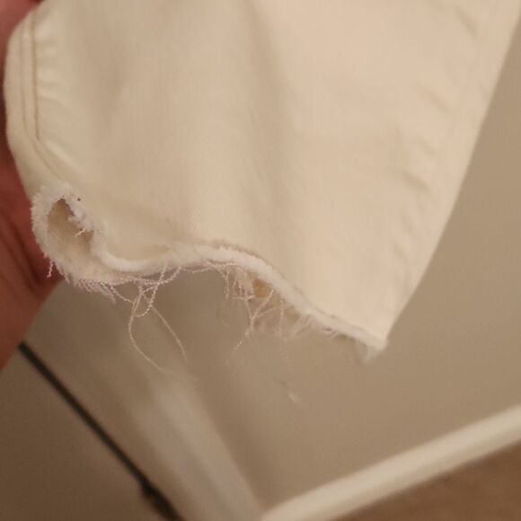 Nicole Miller Cream Off-White Soho High-Rise Skinny Ankle Jeans Raw Hem Size 12 - Picture 4 of 10